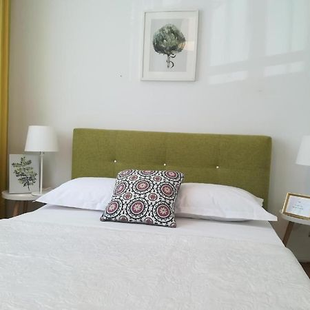 Guesthouse Smart Bukurešť Exteriér fotografie