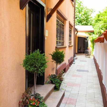 Guesthouse Smart Bukurešť Exteriér fotografie