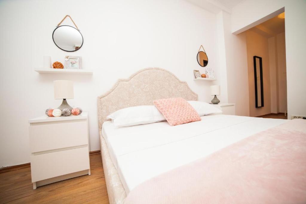 Guesthouse Smart Bukurešť Exteriér fotografie