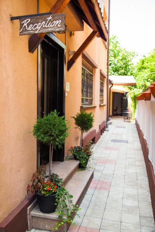 Guesthouse Smart Bukurešť Exteriér fotografie